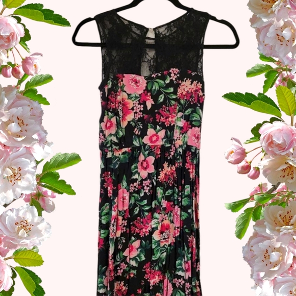 Sweetheart Floral Mini Dress - Picture 4 of 10